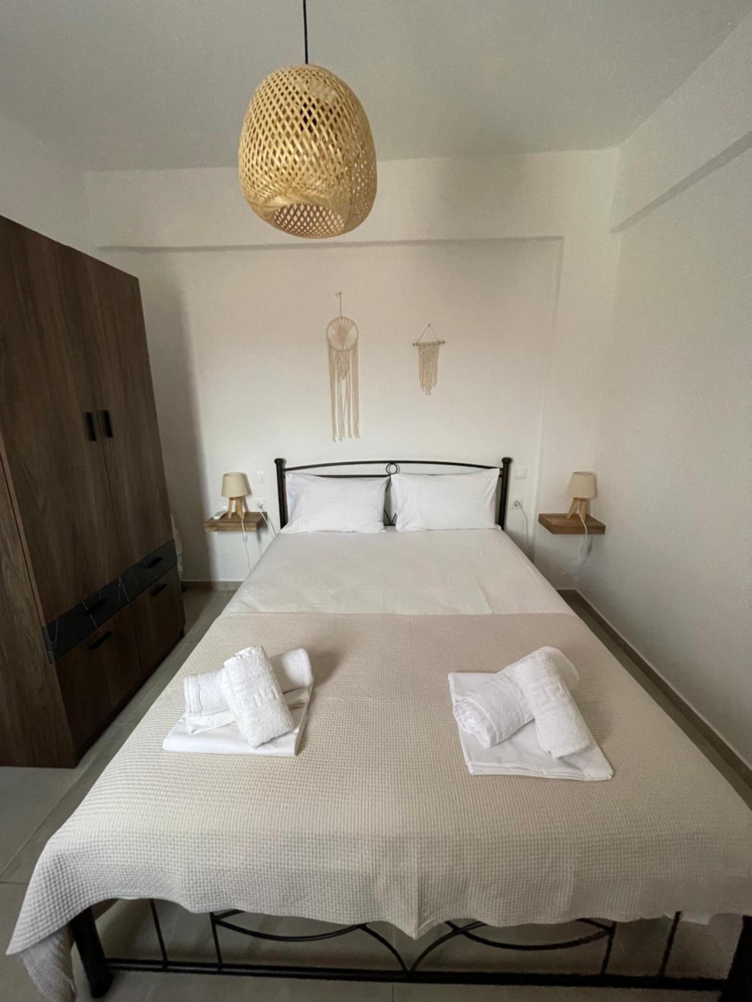 Olivar Suites ปาเลกาสตรอน ภายนอก รูปภาพ